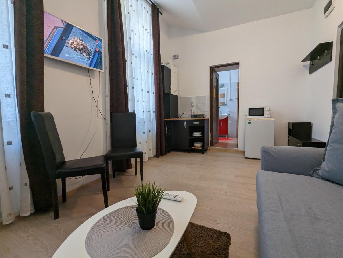 Key Apartments In Main Square Braşov Eksteriør bilde
