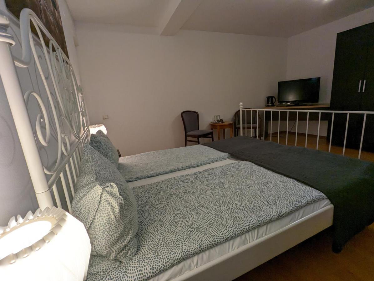 Key Apartments In Main Square Braşov Eksteriør bilde