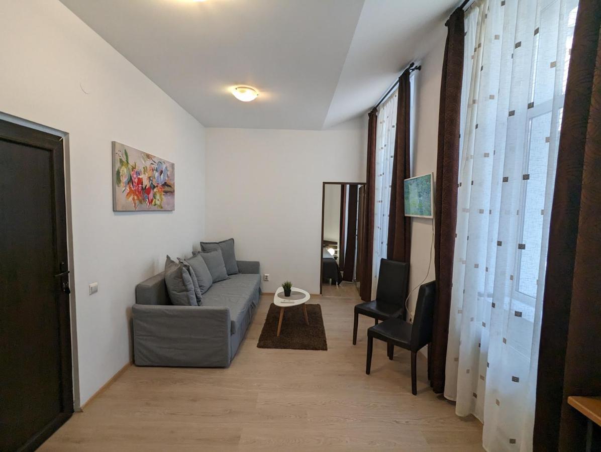 Key Apartments In Main Square Braşov Eksteriør bilde