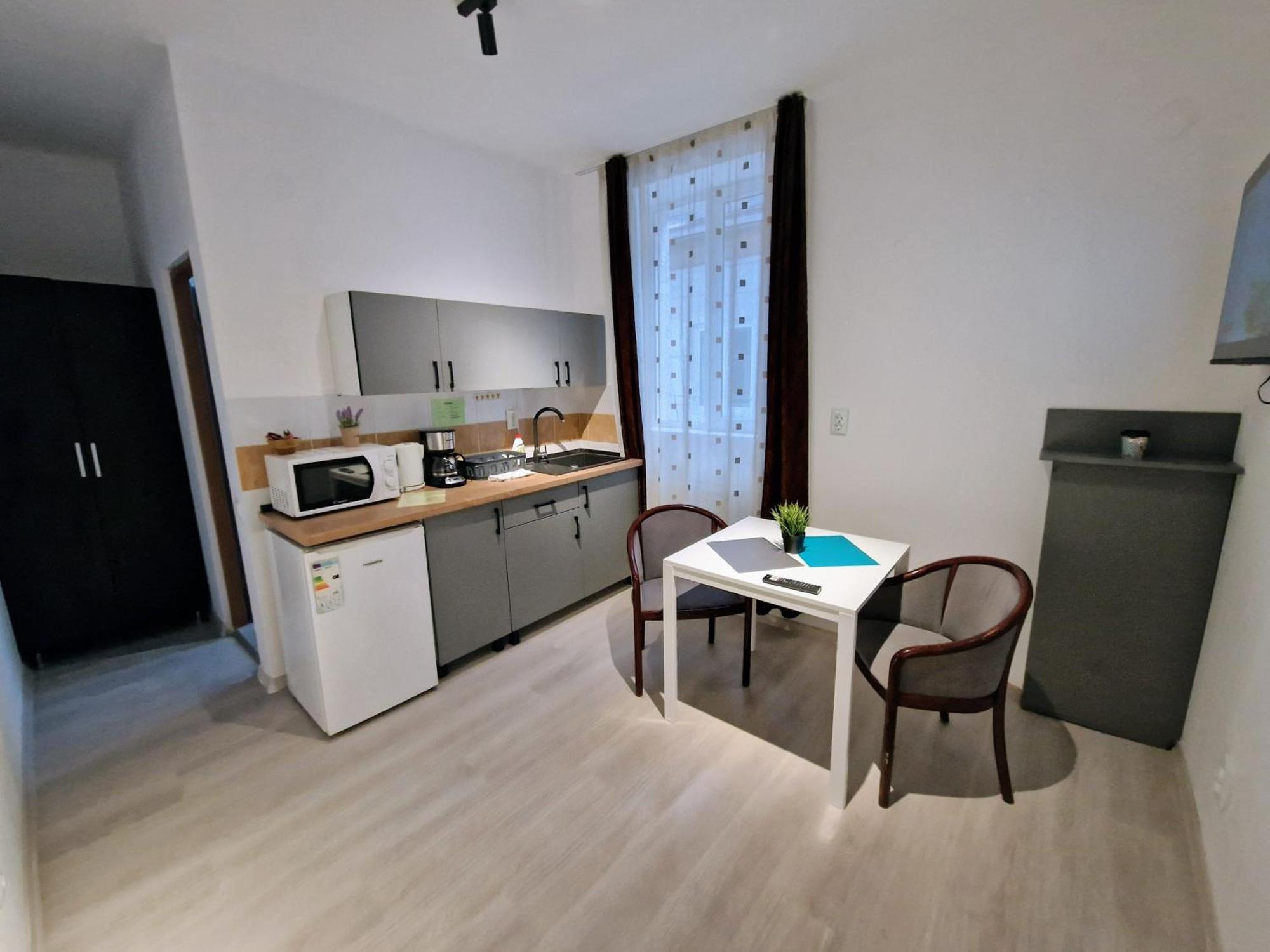Key Apartments In Main Square Braşov Eksteriør bilde
